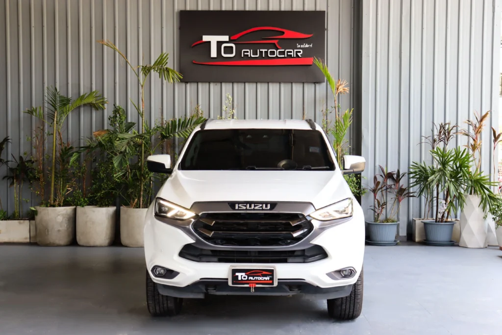 ISUZU MU-X 1.9 ULTIMATE 2WD 2023 [GAJI]