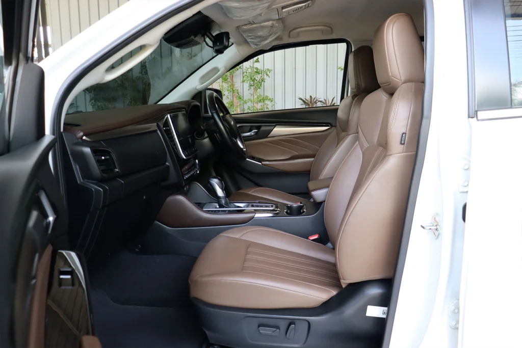 ISUZU MU-X 1.9 ULTIMATE 2WD 2023 [GAJI]