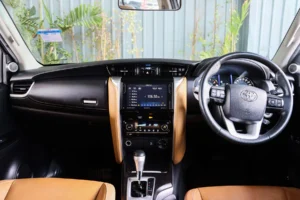 Toyota Fortuner 2.8 V 4WD MNC 2019 [EDGJ]
