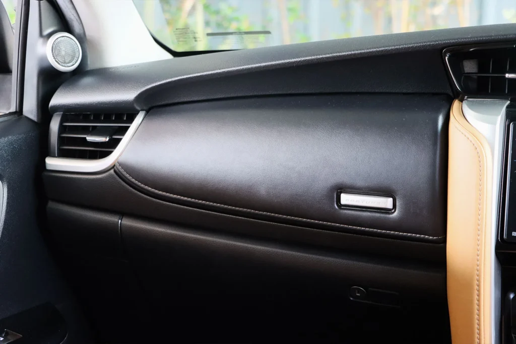 Toyota Fortuner 2.8 V 4WD MNC 2019 [EDGJ]
