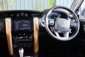 Toyota Fortuner 2.8 V 4WD MNC 2019 [EDGJ]