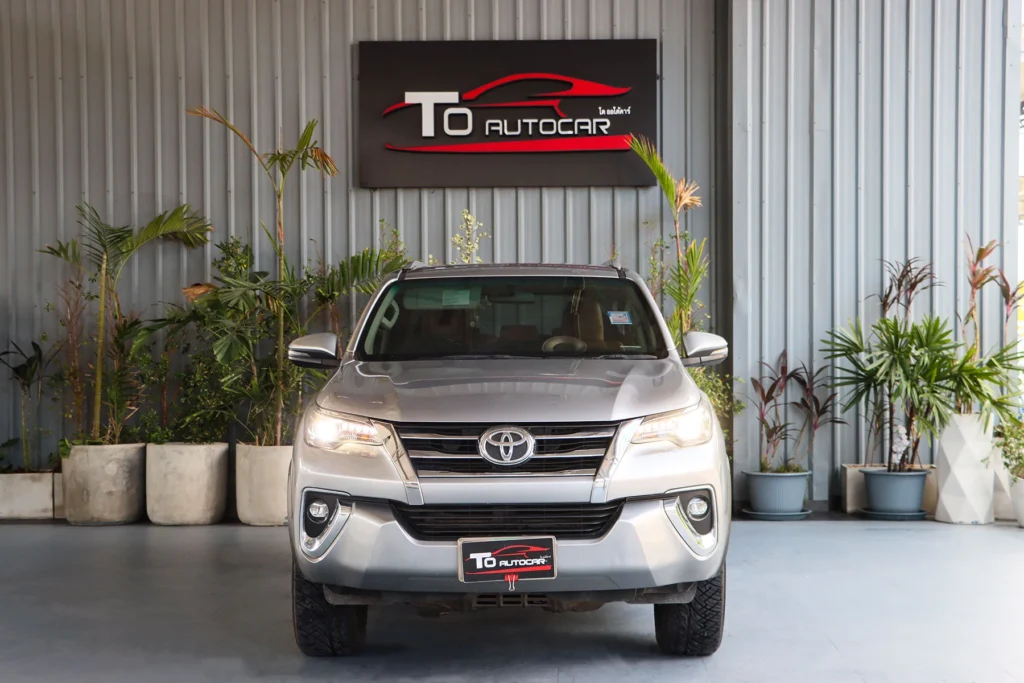 Toyota Fortuner 2.8 V 4WD MNC 2019 [EDGJ]