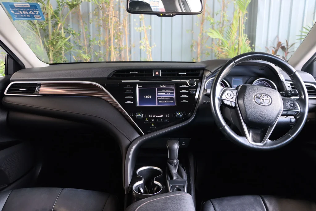 Toyota Camry 2.0 G 2019 [ADBJ]