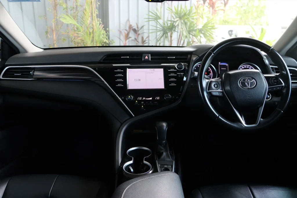Toyota Camry 2.0 G 2019 [CJDC]