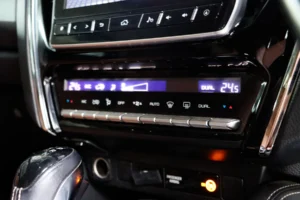 Isuzu MU-X 3.0 Ultimate 2WD 2022 [GAJI]