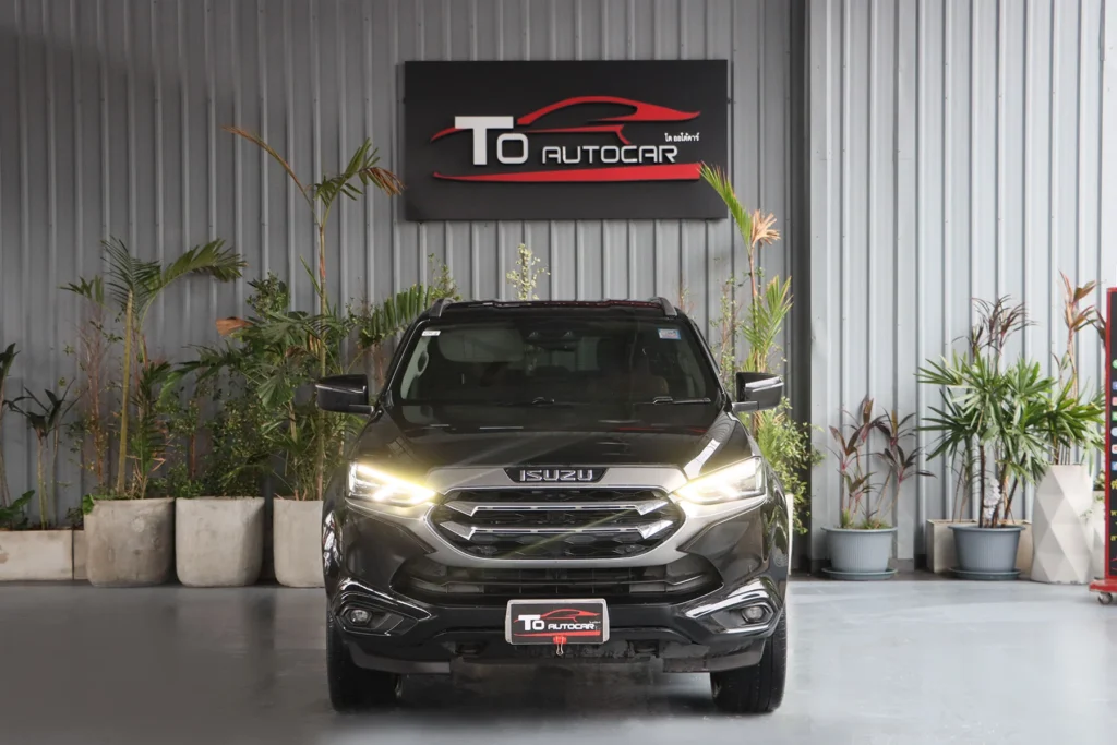 Isuzu MU-X 3.0 Ultimate 2WD 2022 [GAJI]