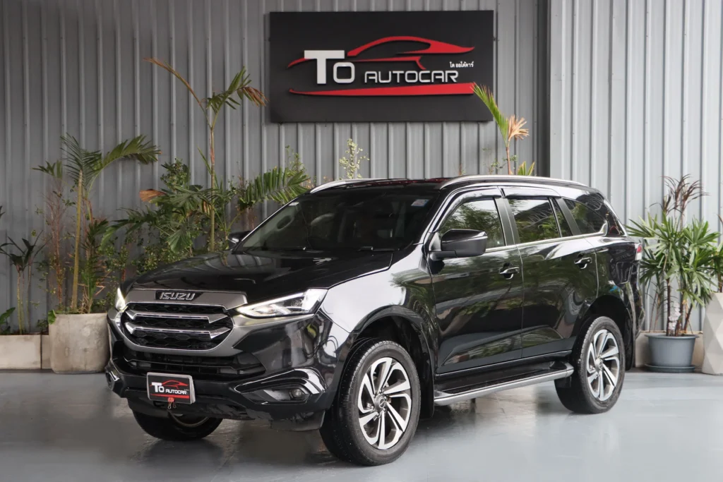 Isuzu MU-X 3.0 Ultimate 2WD 2022 [GAJI]