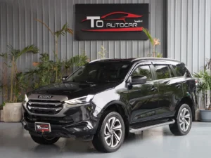Isuzu MU-X 3.0 Ultimate 2WD 2022 [GAJI]