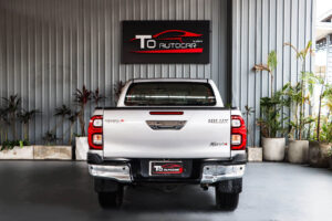 Toyota Revo 2.8 High Double Cab 4WD 2021 A/T [CBCD]