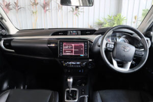Toyota Revo 2.8 High Double Cab 4WD 2021 A/T [CJIE]