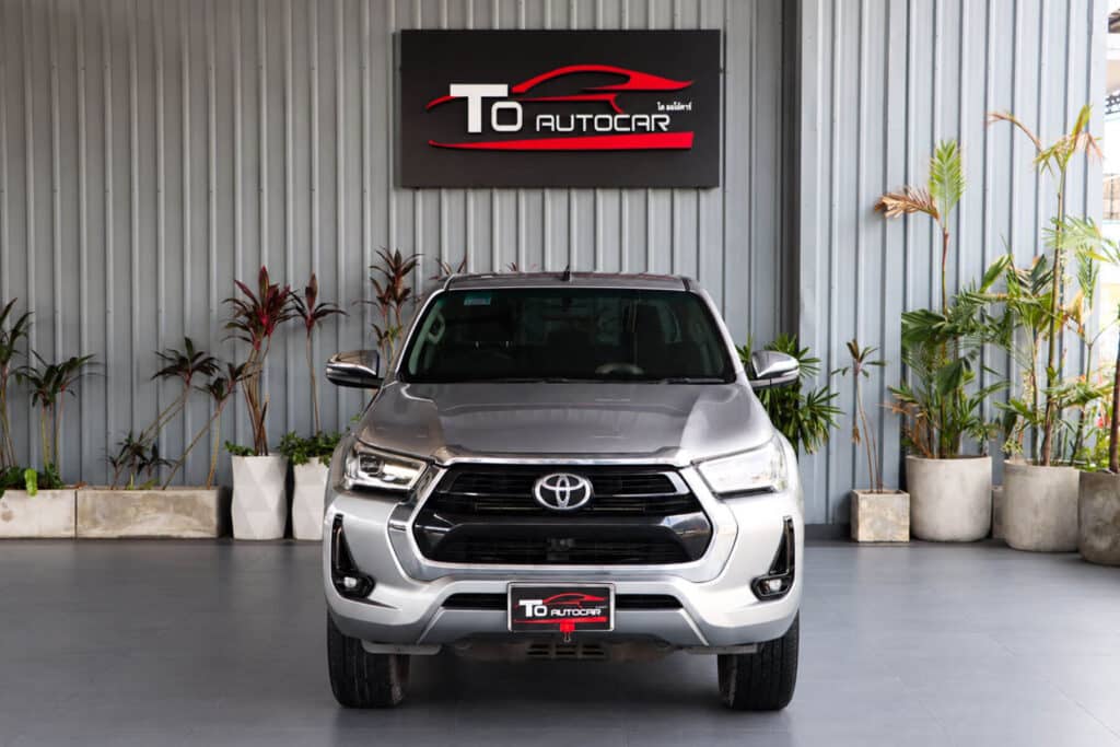 Toyota Revo 2.8 High Double Cab 4WD 2021 A/T [CBCD]