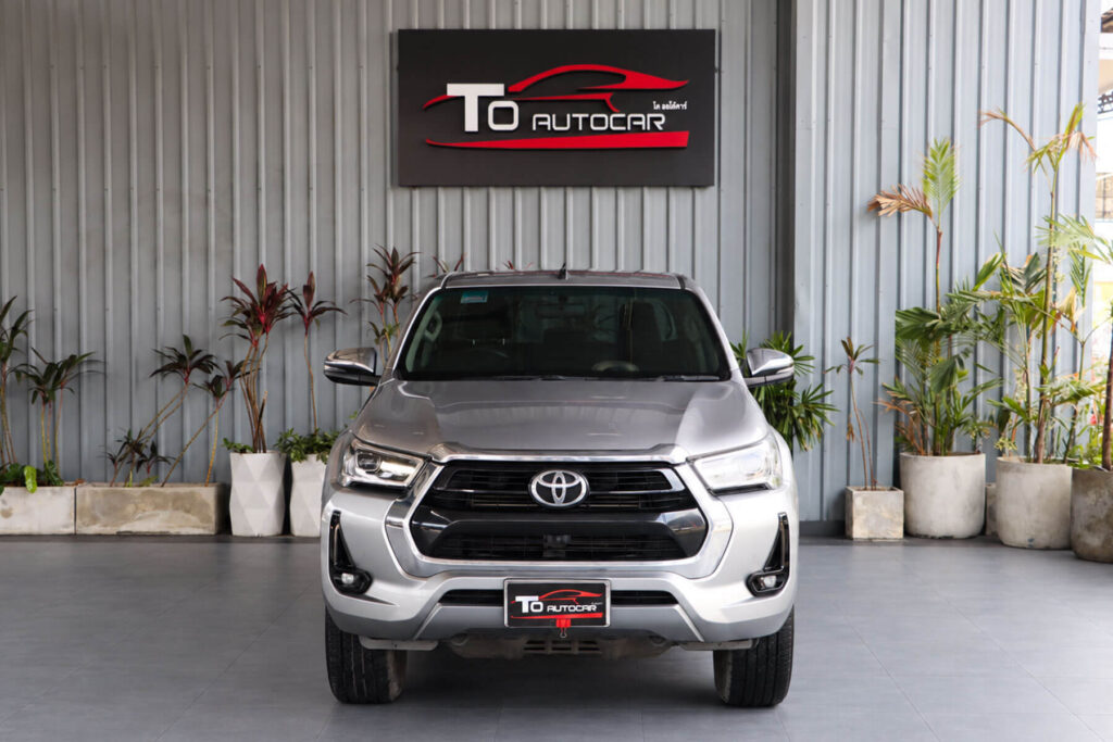 Toyota Revo 2.8 High Double Cab 4WD 2021 A/T [CJIE]
