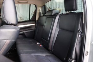Toyota Revo 2.8 High Double Cab 4WD 2021 A/T [CJIE]