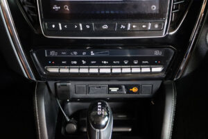 Isuzu MU-X 3.0 Ultimate 2WD 2021 [CIID]
