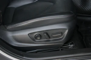 Toyota Camry 2.5 Sport MNC 2022 [HGJD]