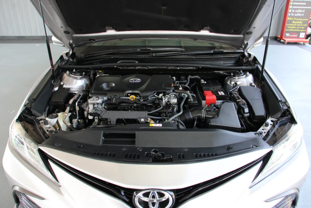 Toyota Camry 2.5 Sport MNC 2022 [HGJD]