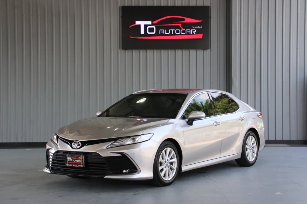 Toyota Camry 2.5 Sport MNC 2022 [HGJD]