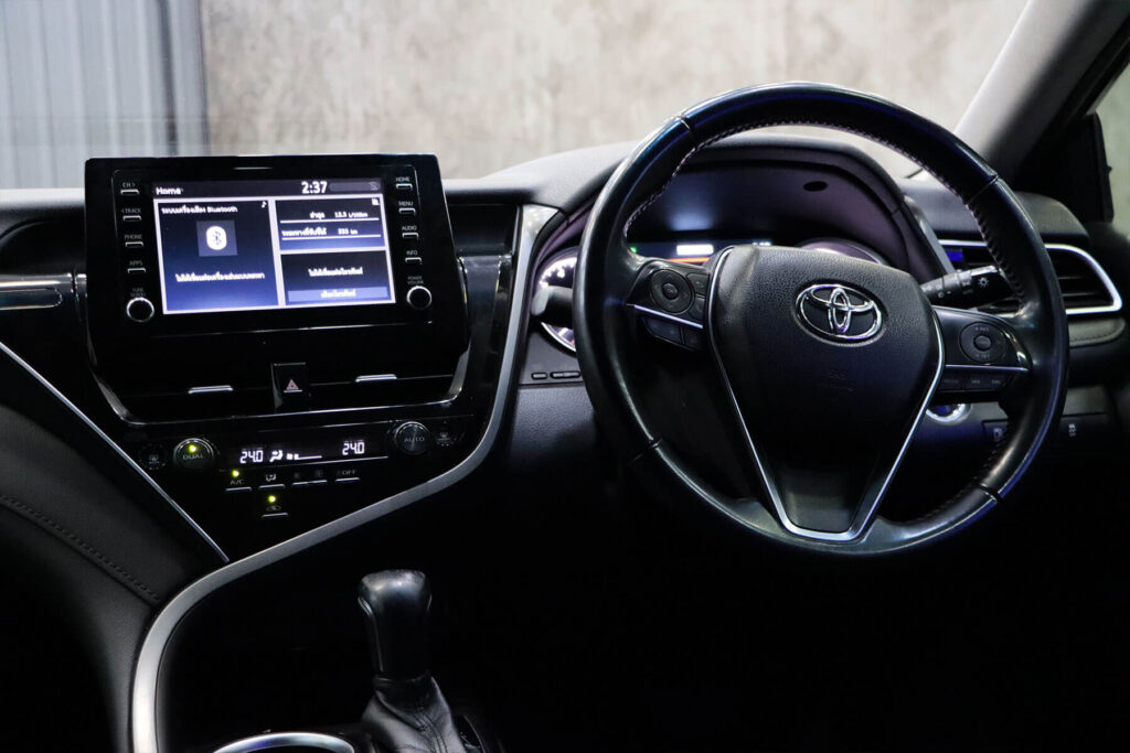 Toyota Camry 2.5 Sport MNC 2022 [HJFD]