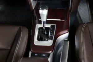 Toyota Fortuner 2.4 V 2WD MNC 2019 [CEAA]