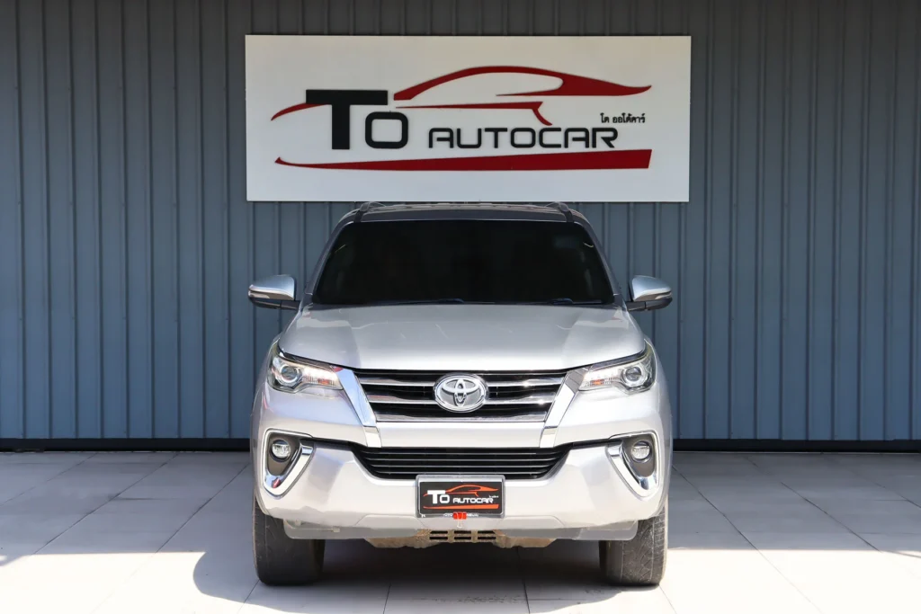 Toyota Fortuner 2.4 V 2WD MNC 2019 [CEAA]