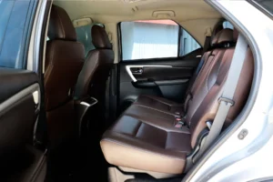 Toyota Fortuner 2.4 V 2WD MNC 2019 [CEAA]