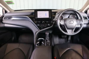 Toyota Camry 2.5 Sport MNC 2022 [HJFA]