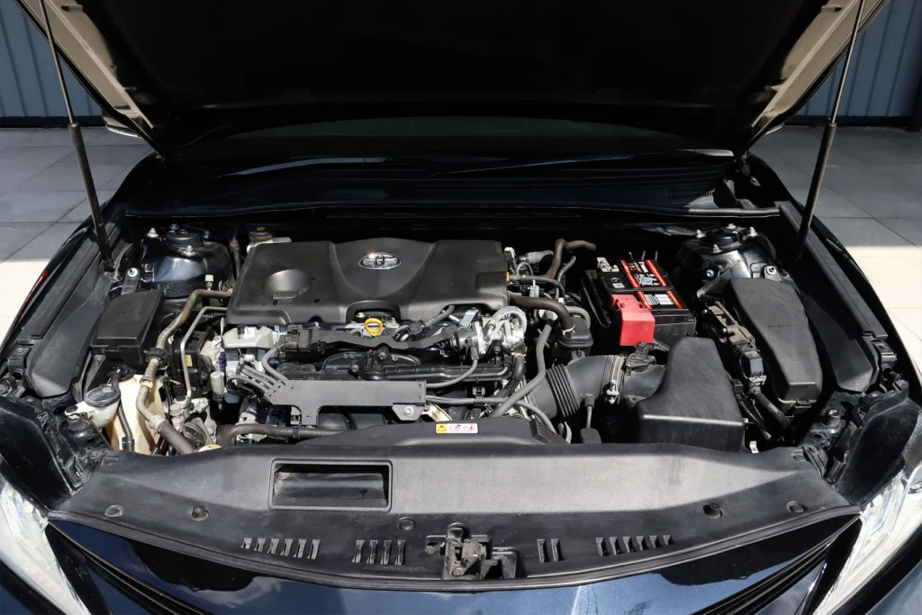 Toyota Camry 2.5 Sport MNC 2022 [HJFA]