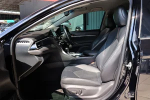 Toyota Camry 2.5 Sport MNC 2022 [HJFA]