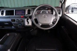 Toyota Ventury 3.0 V 2017 [CADF]