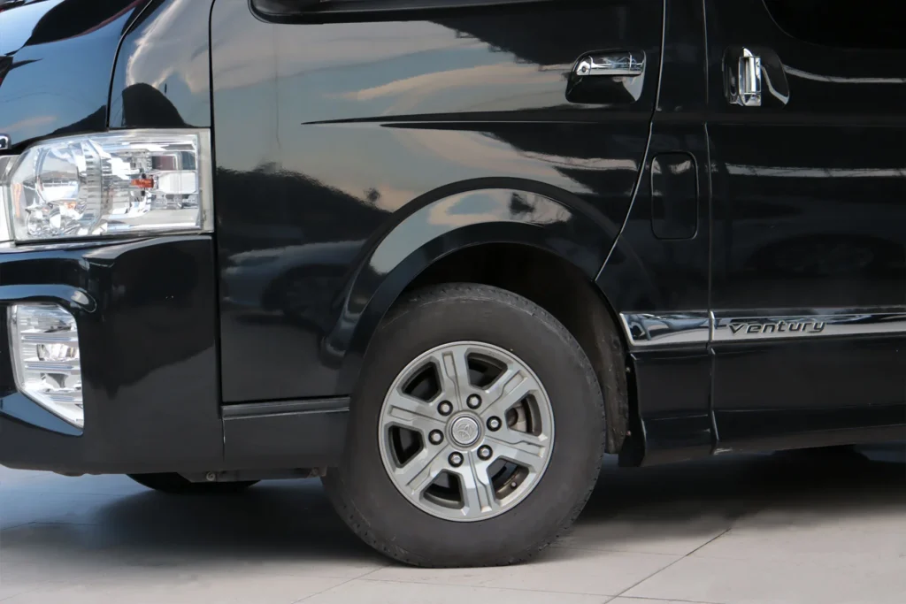 Toyota Ventury 3.0 V 2017 [CADF]