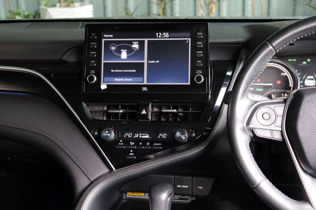 Toyota Camry 2.5 HEV Premium MNC 2023 [CJCB]