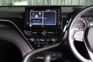Toyota Camry 2.5 HEV Premium MNC 2023 [CJCB]