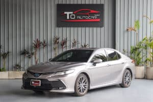 Toyota Camry 2.5 HEV Premium MNC 2023 [CJCB]