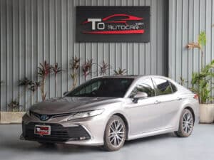Toyota Camry 2.5 HEV Premium MNC 2023 [CJCB]