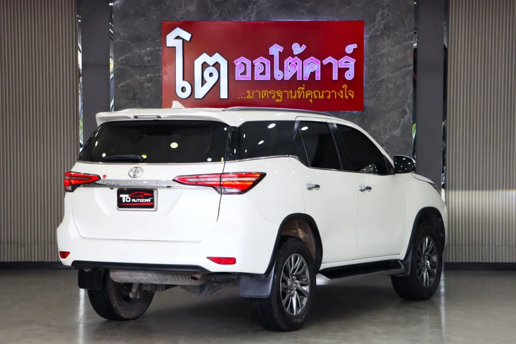 Toyota Fortuner 2.4 V 2WD 2021 [EEDC]