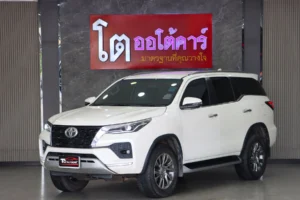 Toyota Fortuner 2.4 V 2WD 2021 [EEDC]