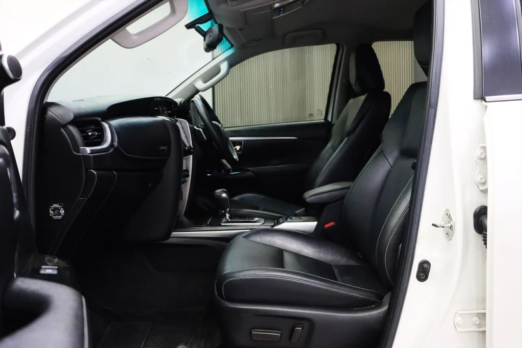 Toyota Fortuner 2.4 V 2WD 2021 [EEDC]