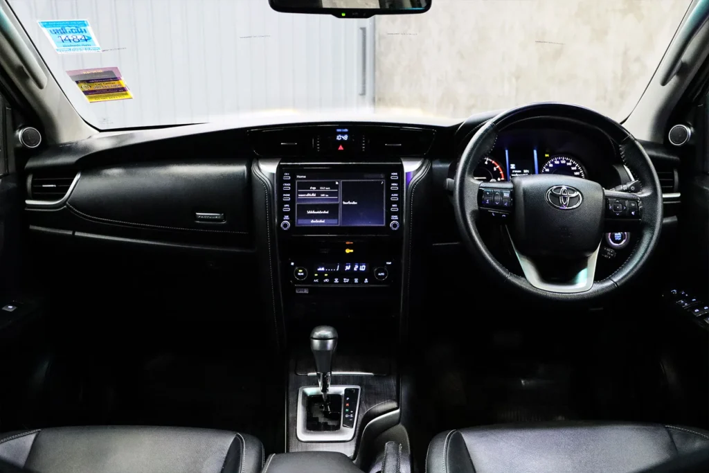 Toyota Fortuner 2.4 V 2WD 2021 [EEDC]