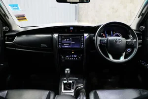 Toyota Fortuner 2.4 V 2WD 2021 [EEDC]