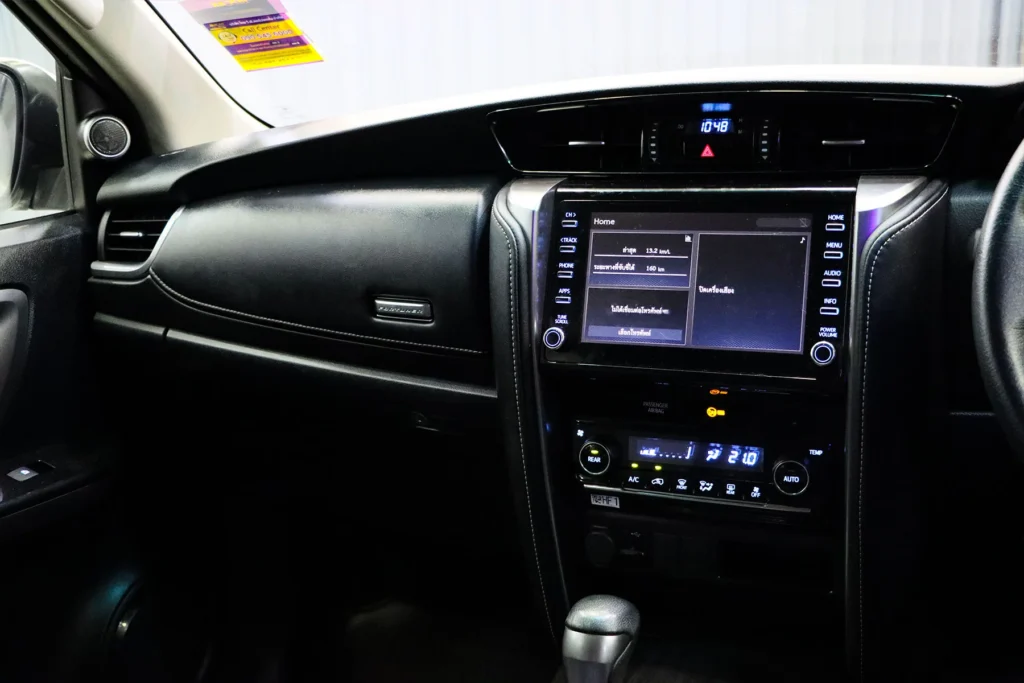 Toyota Fortuner 2.4 V 2WD 2021 [EEDC]