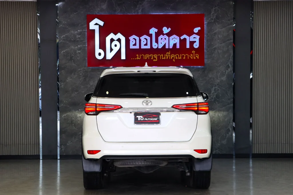 Toyota Fortuner 2.4 V 2WD 2021 [EEBJ]