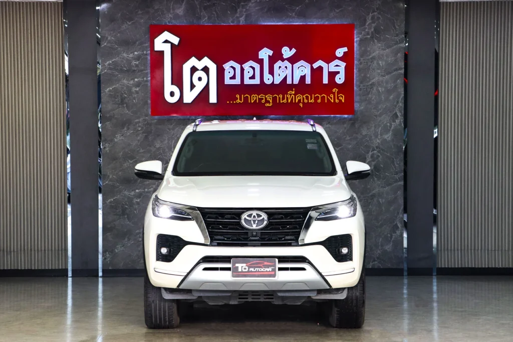 Toyota Fortuner 2.4 V 2WD 2021 [EEBJ]