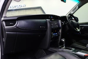 Toyota Fortuner 2.4 V 2WD 2021 [EEBJ]