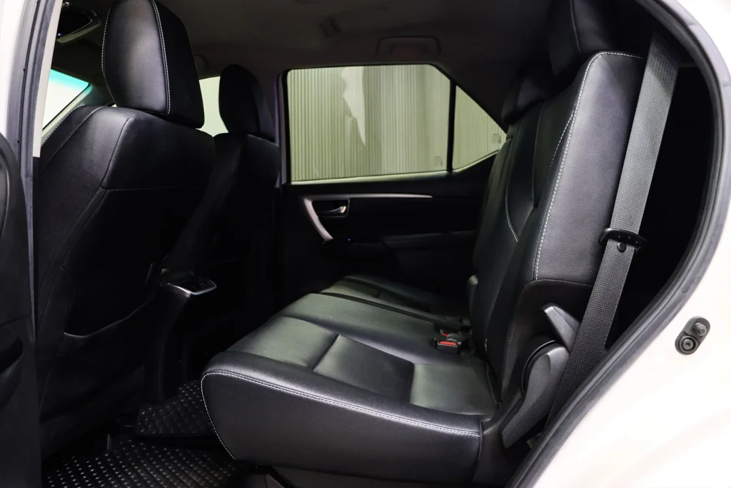 Toyota Fortuner 2.4 V 2WD 2021 [EEBJ]